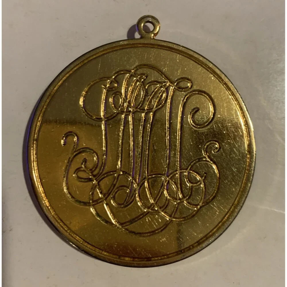 Aladdin Hotel & Casino Las Vegas Nevada $1 Gaming Token Jeweled Pendent